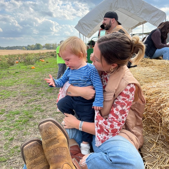 Meet your Posher, Claire - Picture 8 of 8